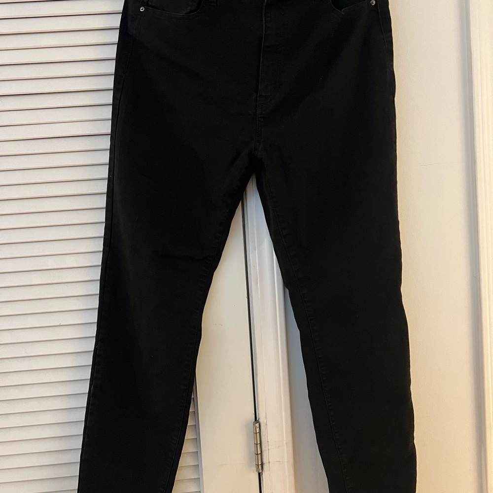 Women's Black Jeans